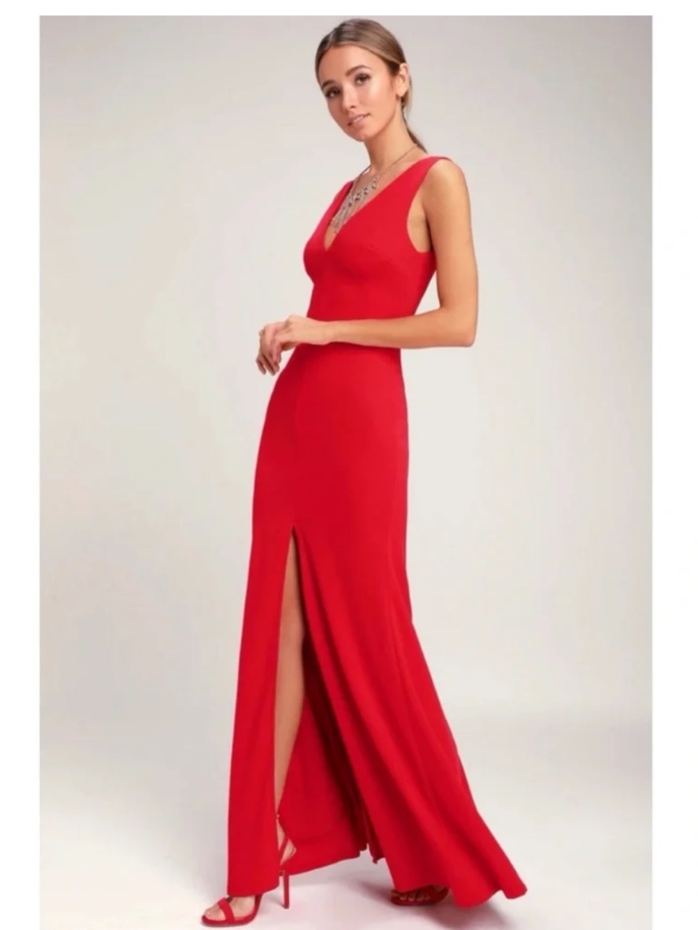 Waltz Happening Red Sleeveless Maxi Dress